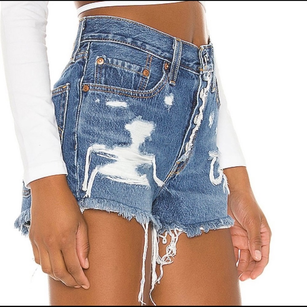 Levi 501 Mid Rise Shorts